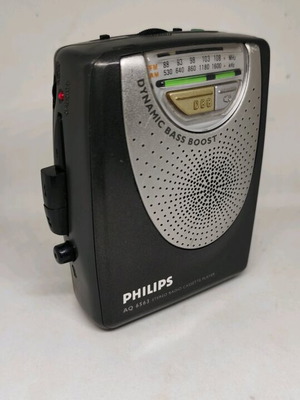 Philips AQ 6563 radio cassette player with open listening