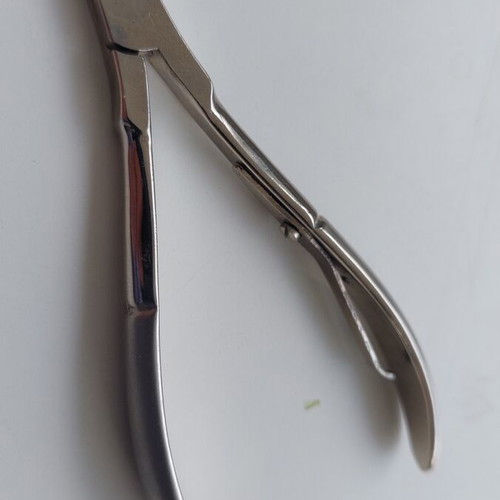 Premax Nail Nipper new, made in Italy with eyebrow tweezers gift