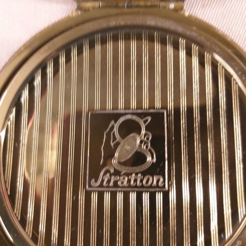 Stratton vintage English powder compact used