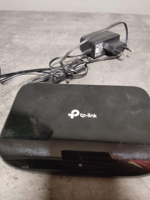 TP-Link Switch TL-SG1005D 5-Port Gigabit like new