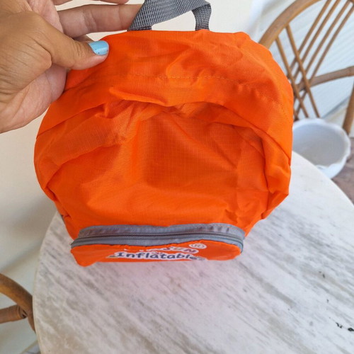 Orange backpack like new for holidays