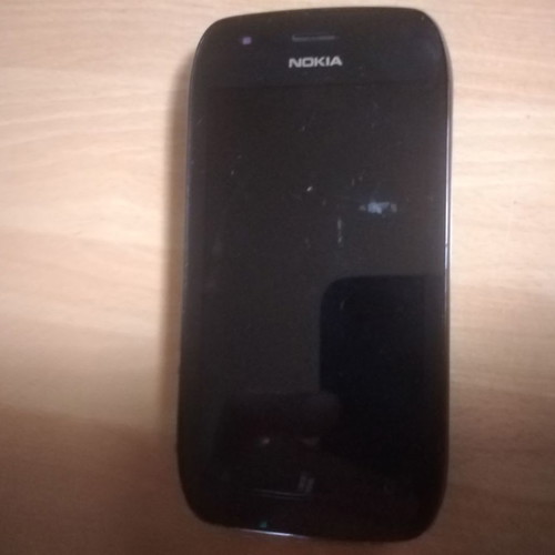 Nokia Lumia 710 Type RM-803 used, microsim, black, with charger