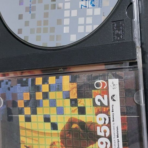 The Saint soundtrack CD like new, electronic