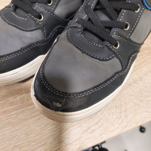 Boys' boots used, size 34