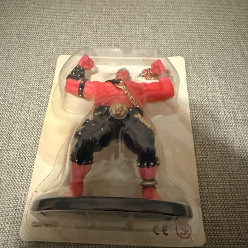 Street Fighter DeAgostini figurine new, scale 1:18
