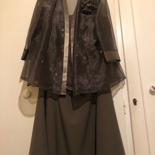 Evening formal satin set
