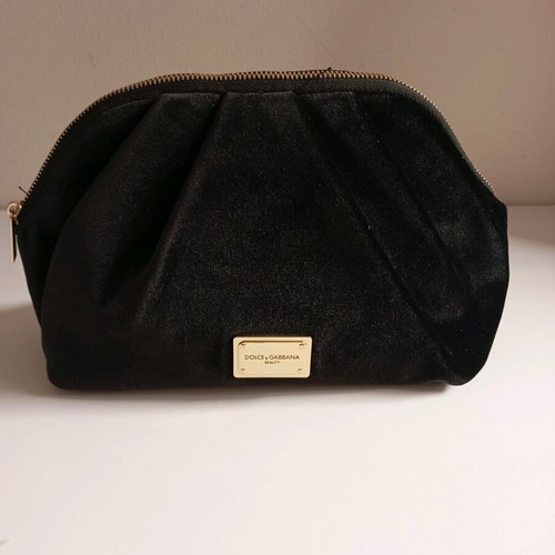 D&G women's velvet toiletry bag new black