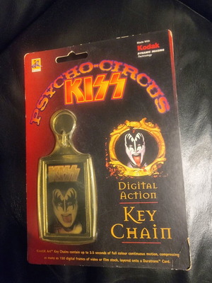 Kiss Gene Simmons Psycho Circus keychain like new