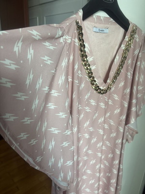 Relish cocktail dress like new, beige and pink, size L