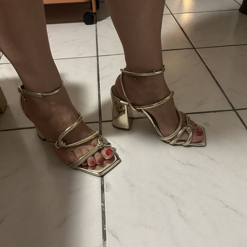 Mairiboo for Envie gold sandals size 37 like new