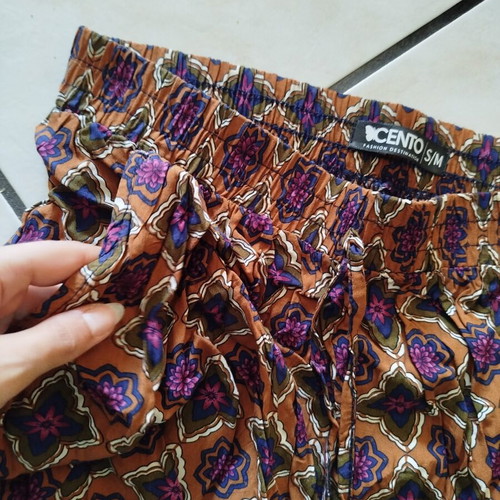 Boho summer shorts, like new, multicolor brown