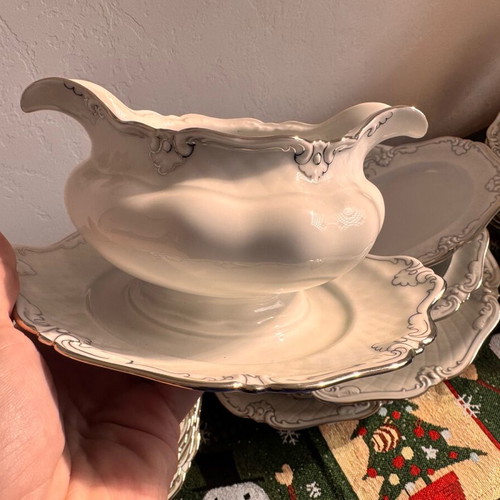 La Reine porcelain serving set new, vintage