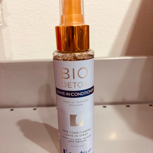 BIO Detox Leave-In Conditioner spray new from Mastic Spa