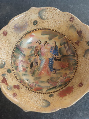 Satsuma ceramic bowl hand painted used, collectible