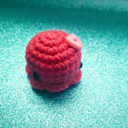 Fuchsia Small Crochet Octopus Amigurumi