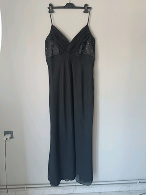 Maxi dress with straps and rhinestones size 2XL like new, black