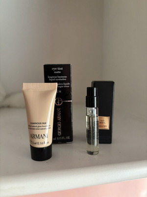 Foundation and perfume new, authentic