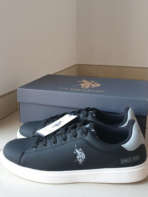 U.S. Polo Assn. sneakers black and white size 42