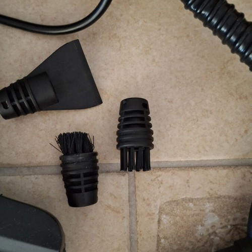 Montiss steam cleaner, like new
