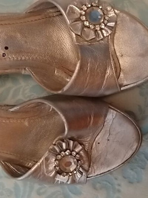 Silver platform sandals like new, size 37