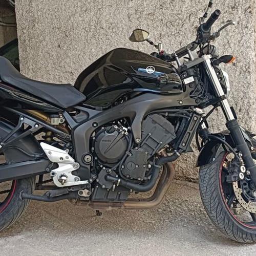 Yamaha FZ6 S2 motorcycle, 600 cc, 21,000 km