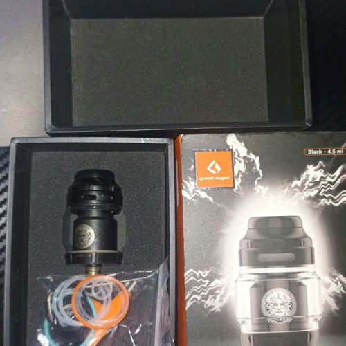 GeekVape Z-Sub Ohm Tank 5ml used without glass