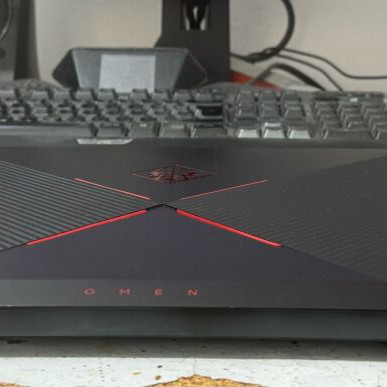 HP OMEN 15 (ce018dx) i7 7700HQ σαν καινούργιο, 8GB RAM, 500GB NVMe SSD, GTX1050
