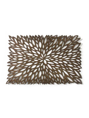 Wood effect placemats set of 3 with cutout design and defect
