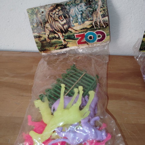 Biokonto bags with animal and dinosaur figures new