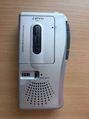 Lervia KH4111 φορητό δημοσιογραφικό κασετόφωνο με μικροκασέτα, μεταχειρισμένο