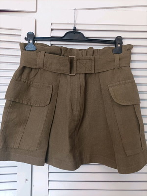 Khaki skirt used, size L, short with elastic waist