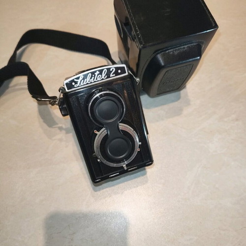 Lubitel 2 Black Collectible Camera Like New
