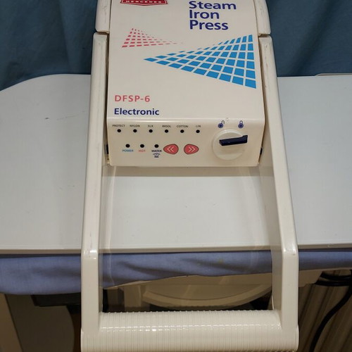 Mercedes Steam Iron Press like new