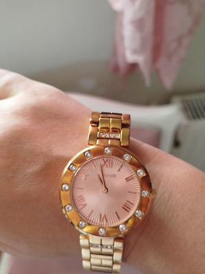 Vogue women's watch with Swarovski like new, gold color