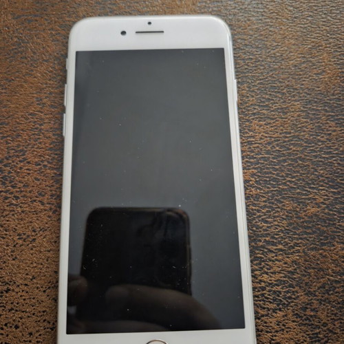 iPhone 8 128GB like new, white