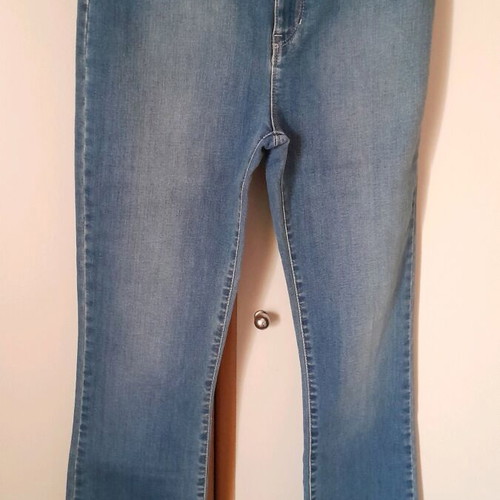 Holyday women's jeans new, size M 28, blue