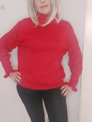 Women's red sweater new, size M with turtleneck and lace sleeves