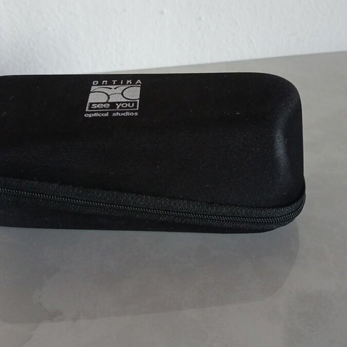 Glasses case with cleaning cloth used