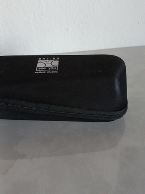 Glasses case with cleaning cloth used