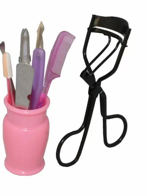 Σετ ομορφιάς καινούργιο με εργαλεία καλλωπισμού σε θήκη