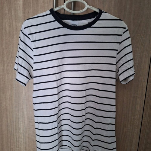 Striped Zara T-shirt size Small like new