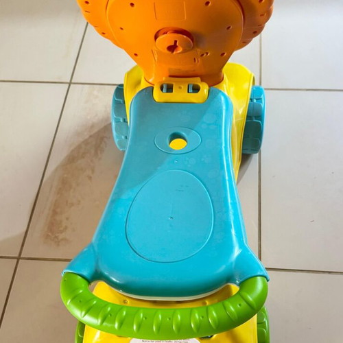 Winfun Kids Scooter 3 in 1 Lion Grow With Me like new