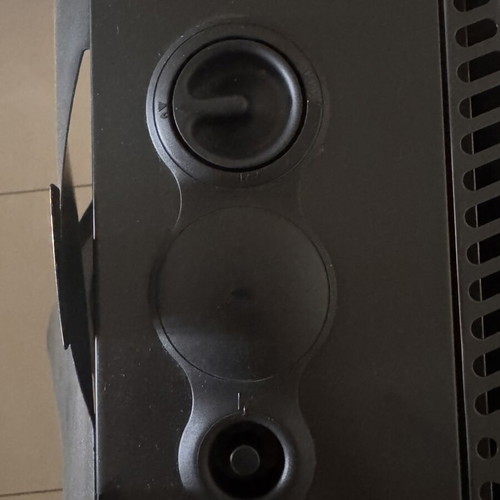 Gas heater like new with two gas bottles