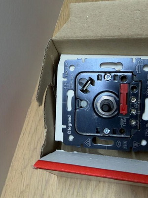 Dimmer switch P/P Legrand new