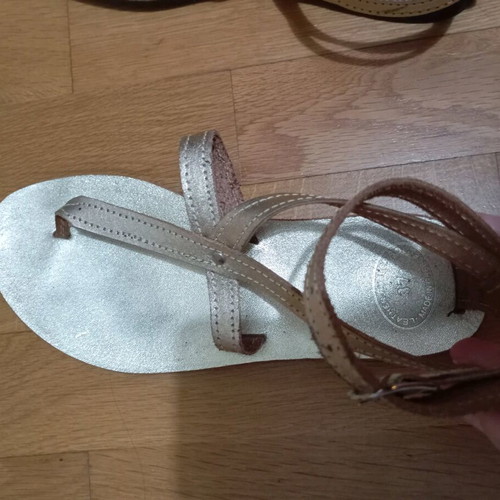 Golden sandals like new, leather, size 37