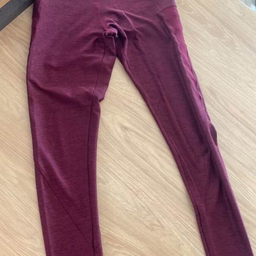 Victoria's Secret Pink women's workout leggings used, ankle length, pink and purple