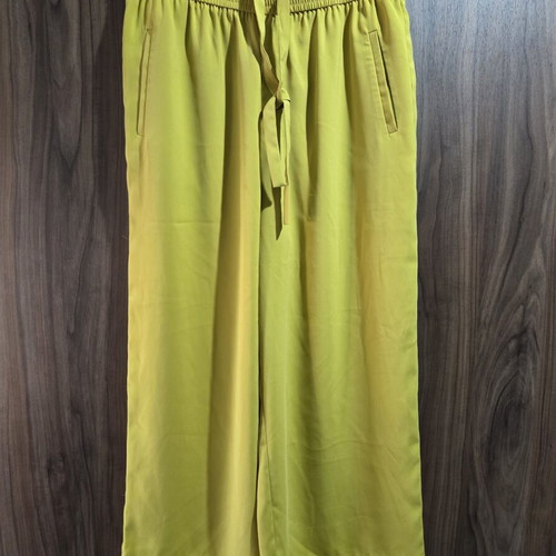 Zara wide leg pants lime color size M like new