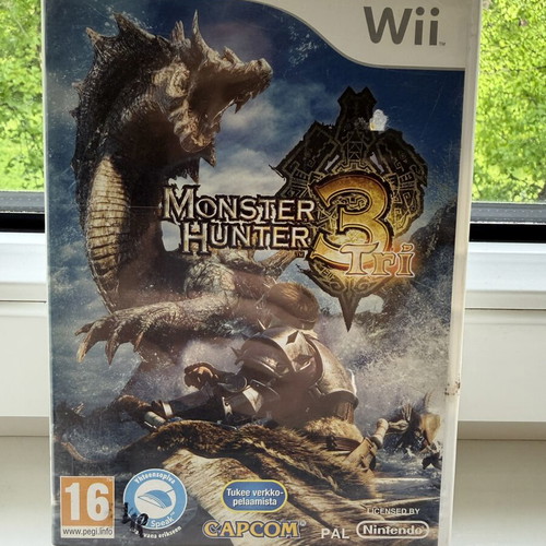 Monster Hunter 3 Tri Wii game used for Nintendo