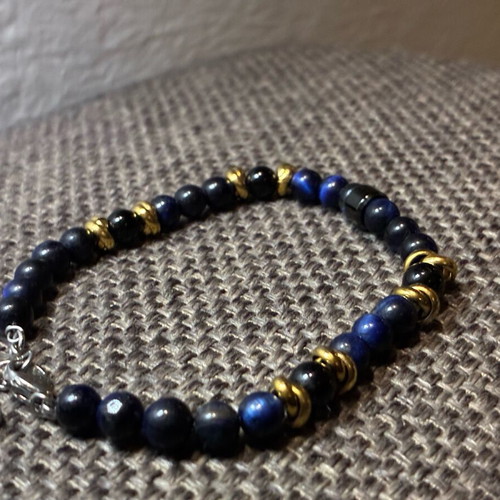 Men's bracelet like new blue