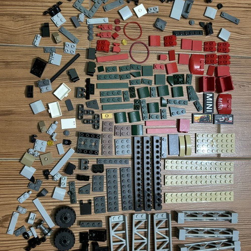 Lego parts from 1967 Mini Cooper S Rally and 2018 MINI John Cooper Works Buggy, like new, approx. 210 pieces
